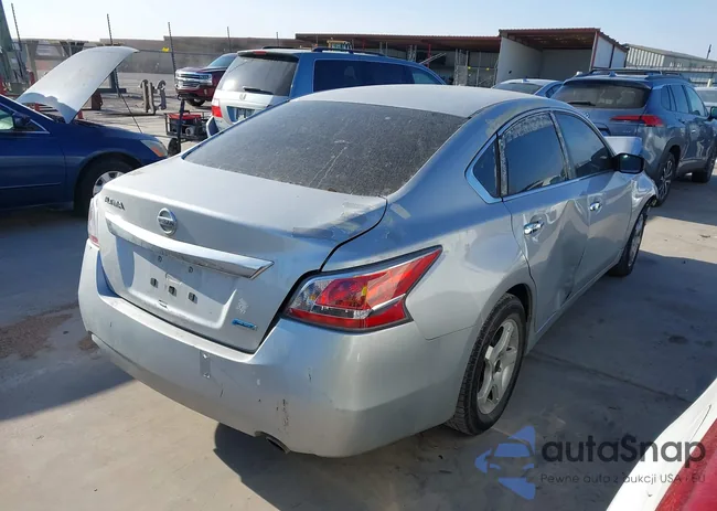 1N4AL3AP2EC161468: 43929667