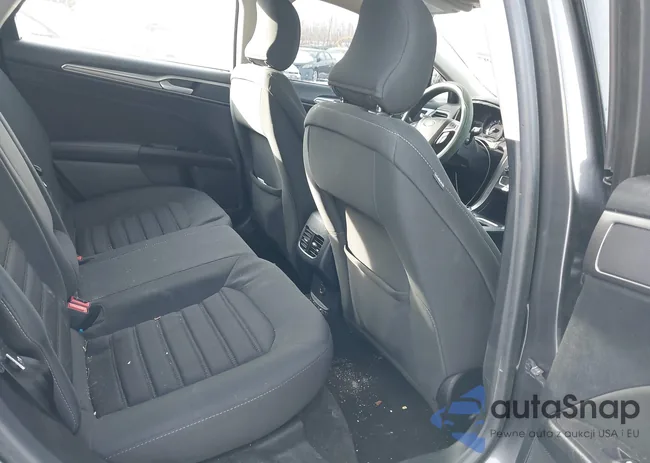 3FA6P0HD7JR228212: 43929697