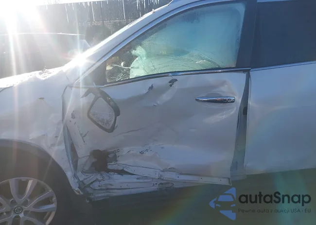 JN8AT2MVXLW140494: 43930799