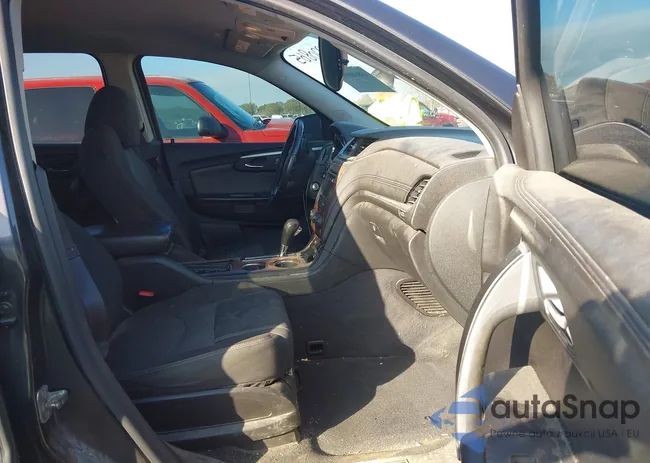 1GNKRGKD2EJ284814: 43930865