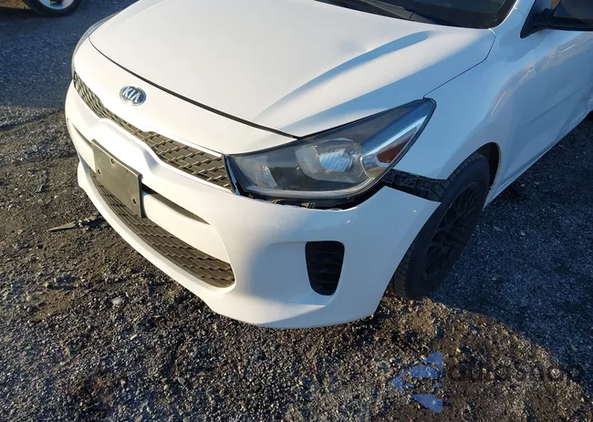 3KPA25AB1JE048403: 43930928