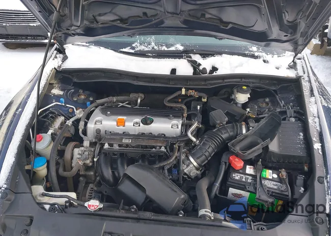 1HGCP2F41AA087967: 43930935