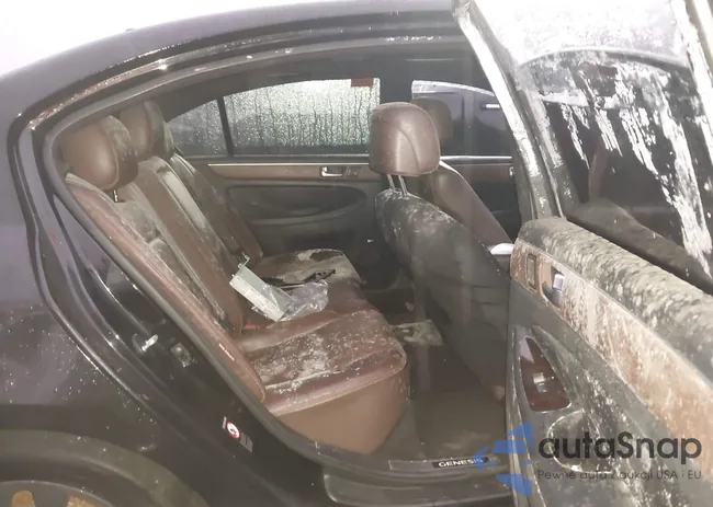 KMHGC4DF9CU156073: 43930994