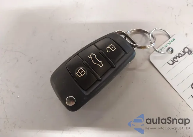 WAUEFGFF8F1094699: 43930998