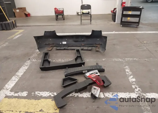 WAUEFGFF8F1094699: 43930998