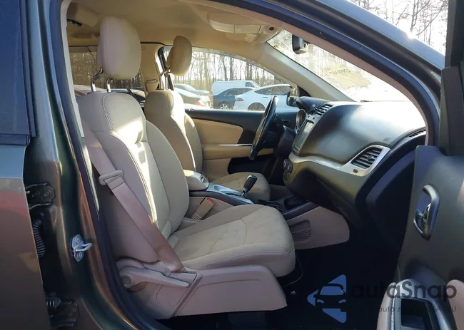 3C4PDCBB8KT860320: 43931107