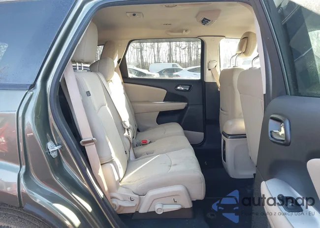 3C4PDCBB8KT860320: 43931107