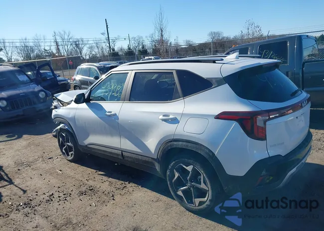 KNDEUCAA4S7783501: 43931368