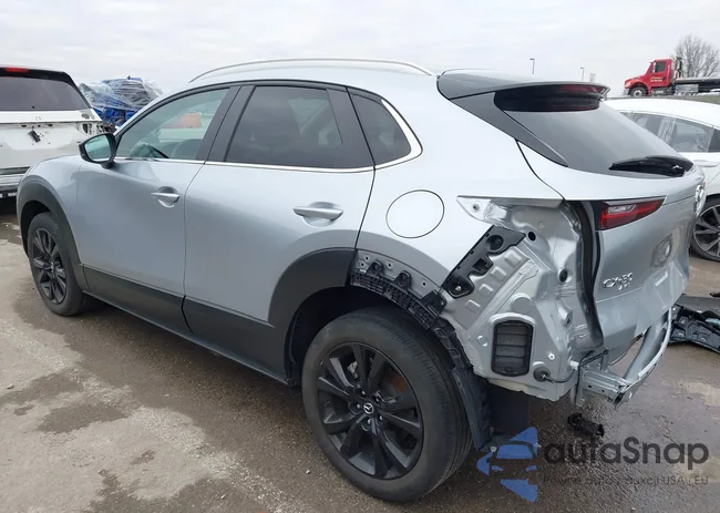 3MVDMBAYXMM309305: 43930412