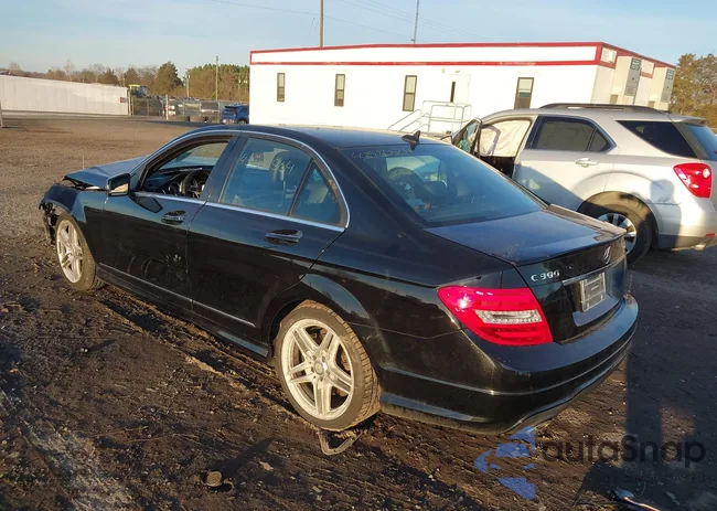 WDDGF8AB7DR278574: 43930504