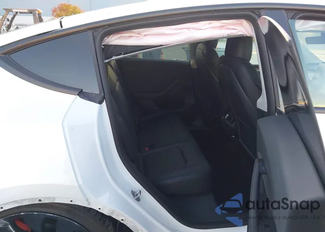 7SAYGDEF0NF522223: 43930620