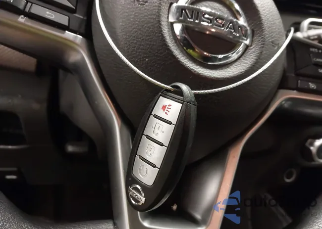 3N1CP5CV6LL489656: 43930639