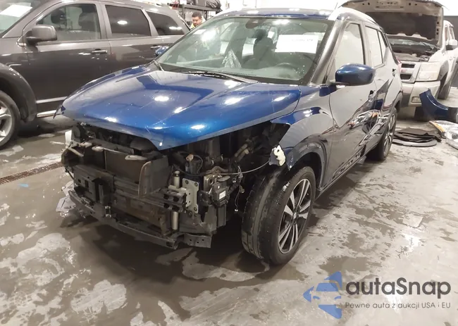 3N1CP5CV6LL489656: 43930639