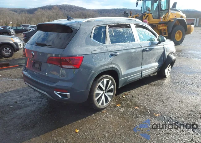 3VVRX7B22NM013929: 43930698