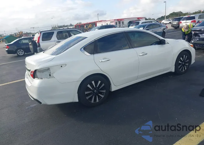 1N4AL3AP2HN349920: 43932003