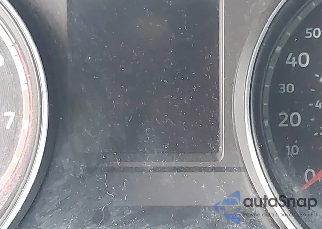 1V2AP2CA9JC559979: 43932041