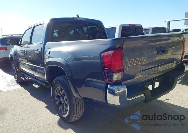 3TYAX5GNXNT048581: 43932099