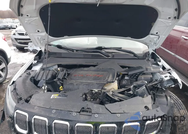 3C4NJDCB7NT160961: 43932139