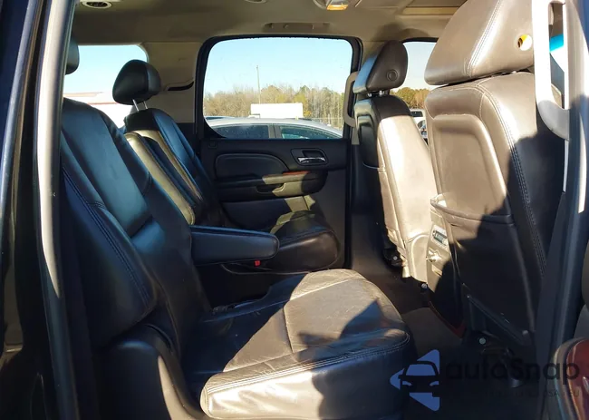 1GYFK66817R363881: 43932157