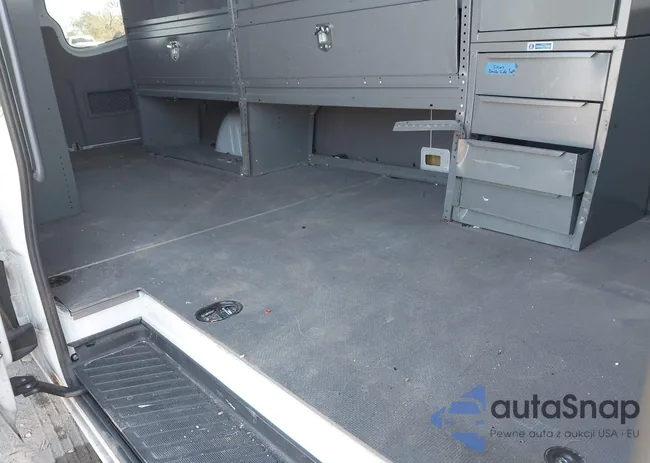 WD3PE8CD6HP558705: 43932161