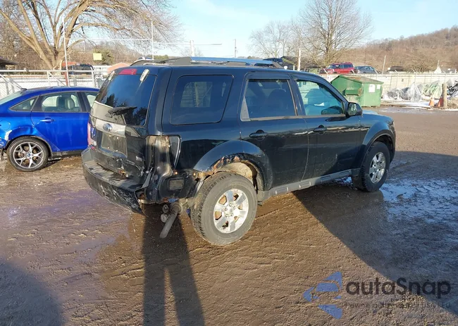 1FMCU9EG2CKC62084: 43932257