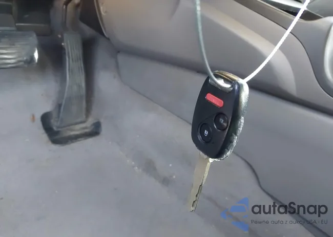 2HGFG1B67AH523480: 43932353