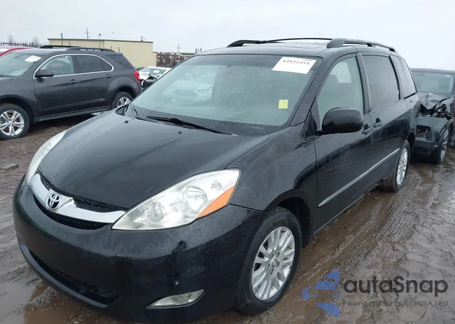 5TDBK22C08S018318: 43932354