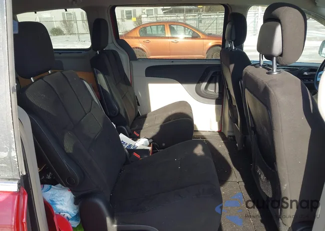 2C4RDGDG3CR200425: 43932371