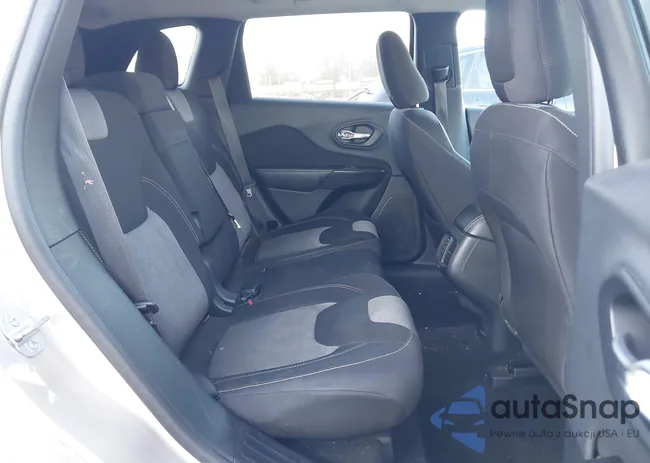 1C4PJMCS2EW187844: 43931403