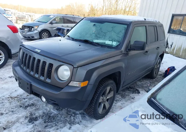 1C4NJRFB8HD181661: 43931488