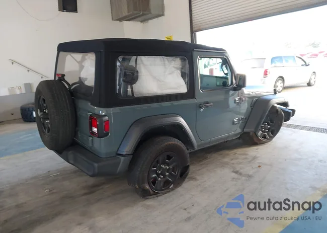 1C4PJXAG1RW261812: 43931498