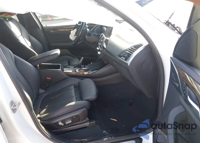 5UXTY3C00LLE55213: 43931652