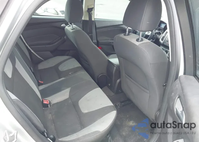 1FADP3F2XEL388048: 43931682