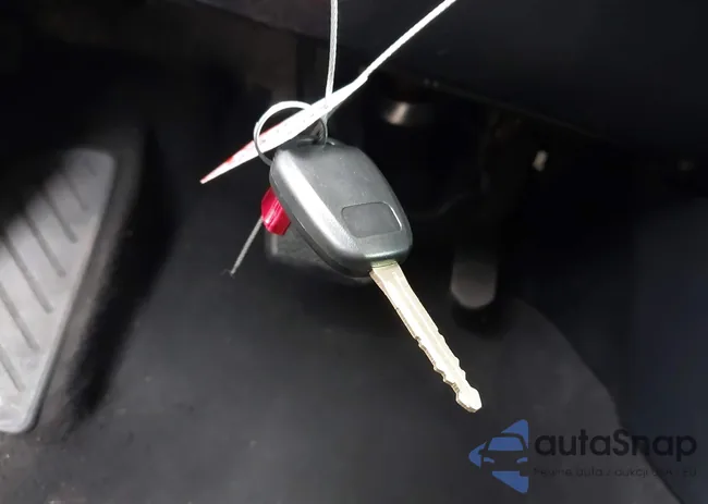 2T1BURHE4JC102734: 43931691