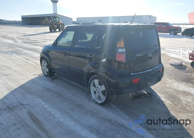 KNDJT2A2XB7286246: 43931713