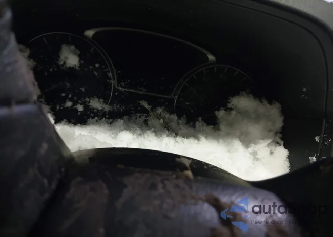 5N1AR2MN8GC661761: 43931721