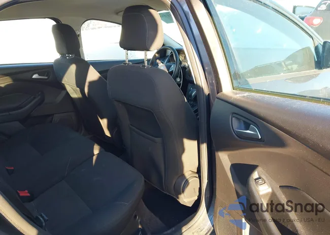 1FADP3K24JL210846: 43931738