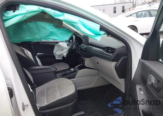 1FMCU0GN4RUB54912: 43932795