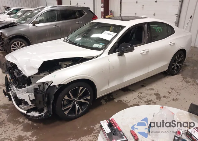 7JRL12TKXRG297108: 43932804