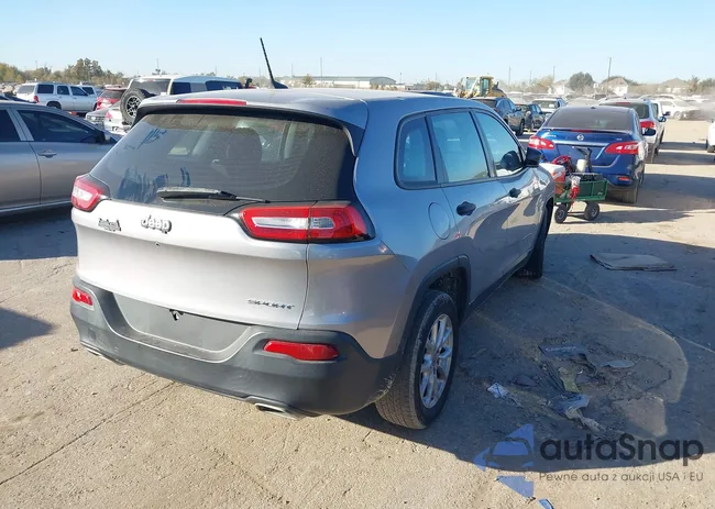 1C4PJLAS8HD216454: 43932823