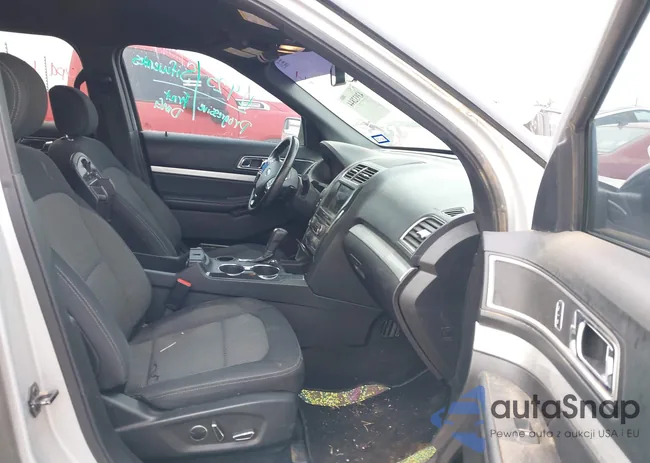 1FM5K7D86HGC54206: 43932844