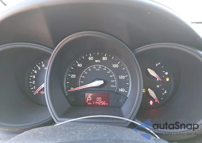 KNADM4A39G6660600: 43932879