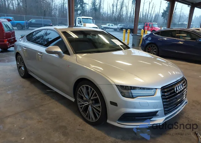 WAU2GAFC4GN002811: 43932927