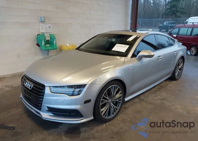 WAU2GAFC4GN002811: 43932927