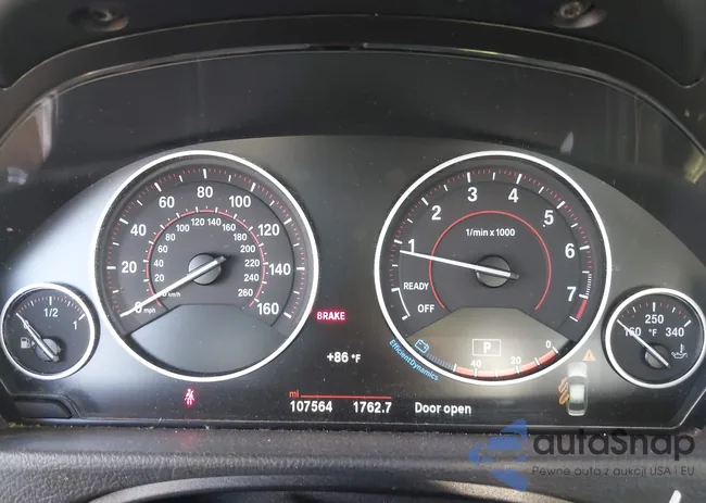 WBA8B9G33HNU54935: 43932956