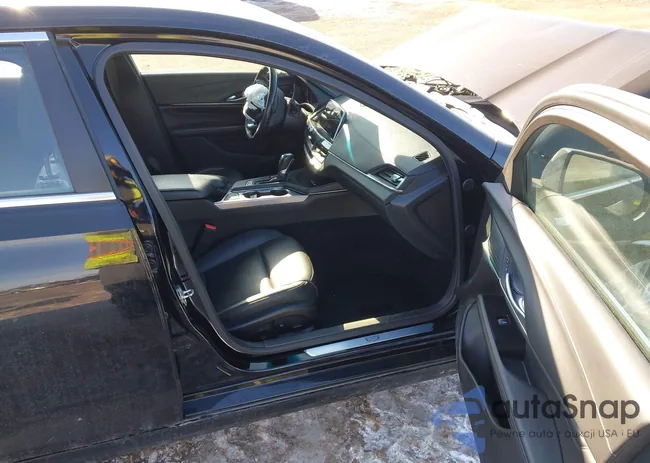 1G6DB5RK8R0119864: 43933023