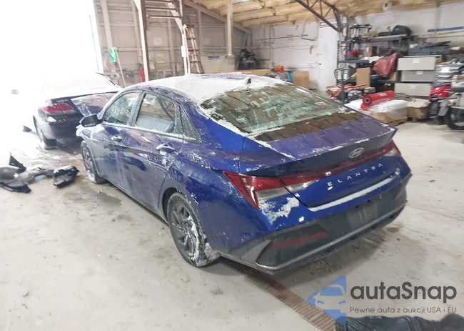 KMHLM4DG4RU686691: 43933072