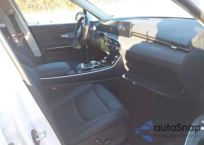 KMUMADTB1TU249100: 43933231