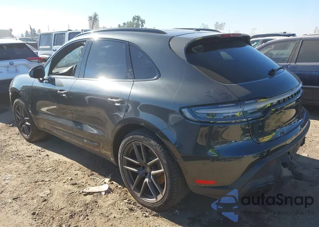 WP1AA2A58RLB03491: 43933236