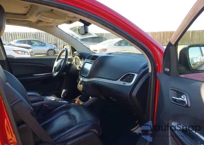 3C4PDCEG2ET289368: 43933286